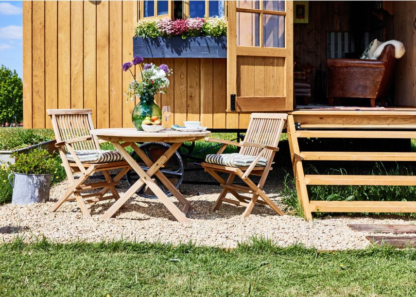 The Vine Hut - Sitting Area.jpg